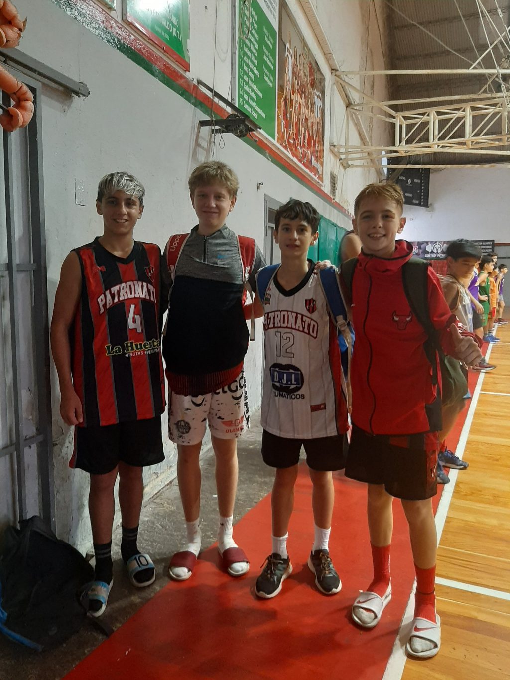 f1bb519d-9a99-4954-98a4-efa81a1571df